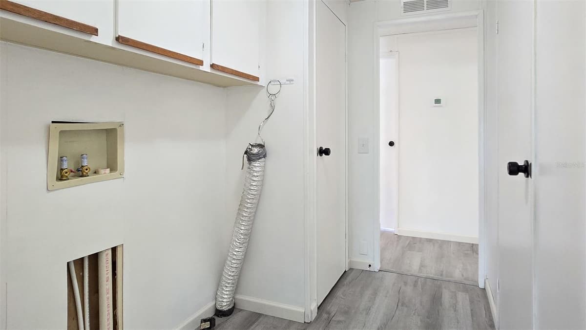 3905 SUGAR BERRY PLACE — photo 24 of 35