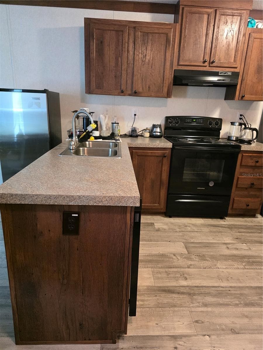 5160 190TH PLACE — photo 9 of 13
