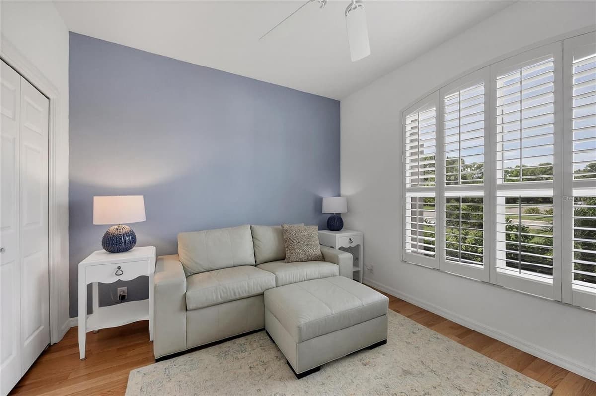 7916 HAMPTON COURT — photo 25 of 65