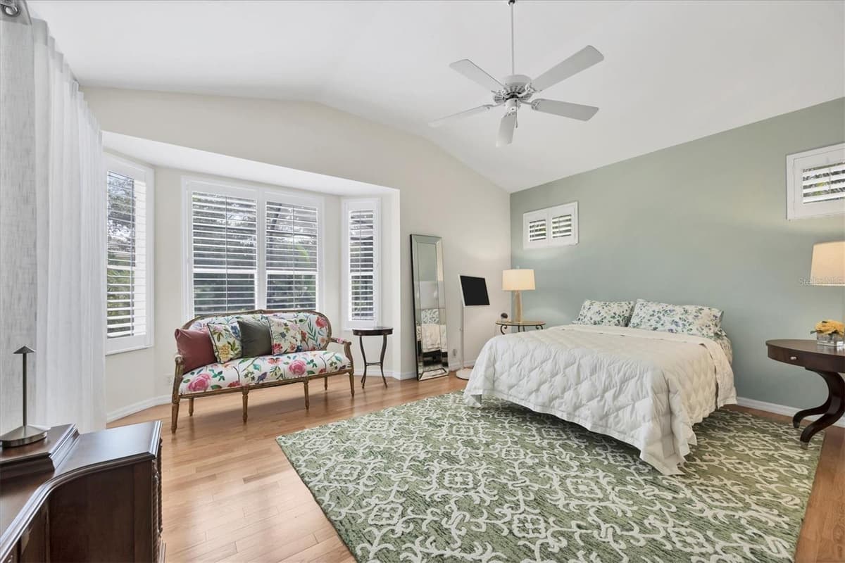 7916 HAMPTON COURT — photo 19 of 65