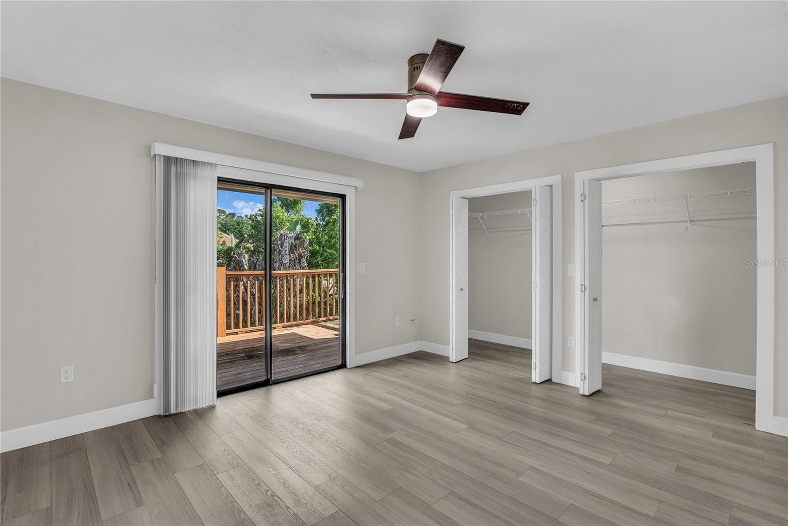 189 OAK LANE — photo 14 of 35