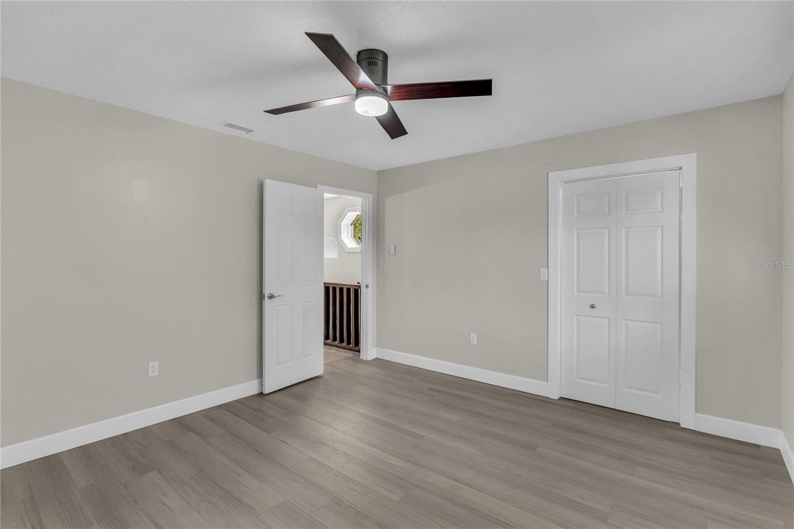 189 OAK LANE — photo 21 of 35
