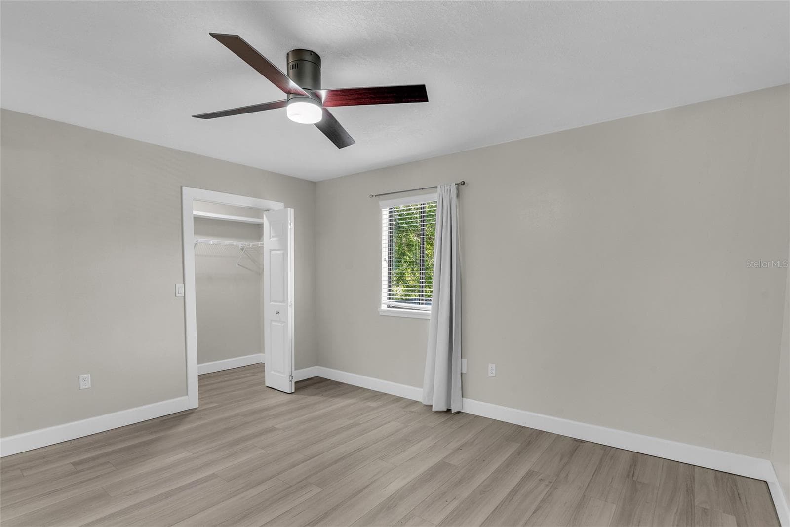 189 OAK LANE — photo 22 of 35