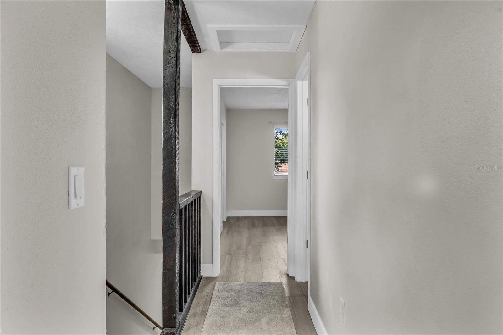 189 OAK LANE — photo 12 of 35