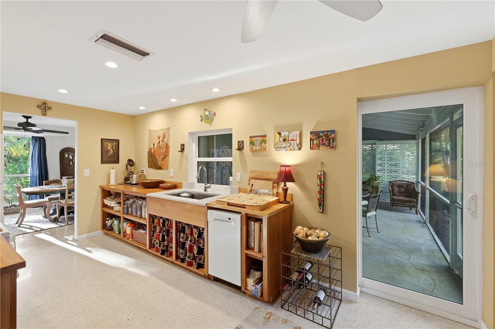 1620 MANOR ROAD — photo 15 of 69