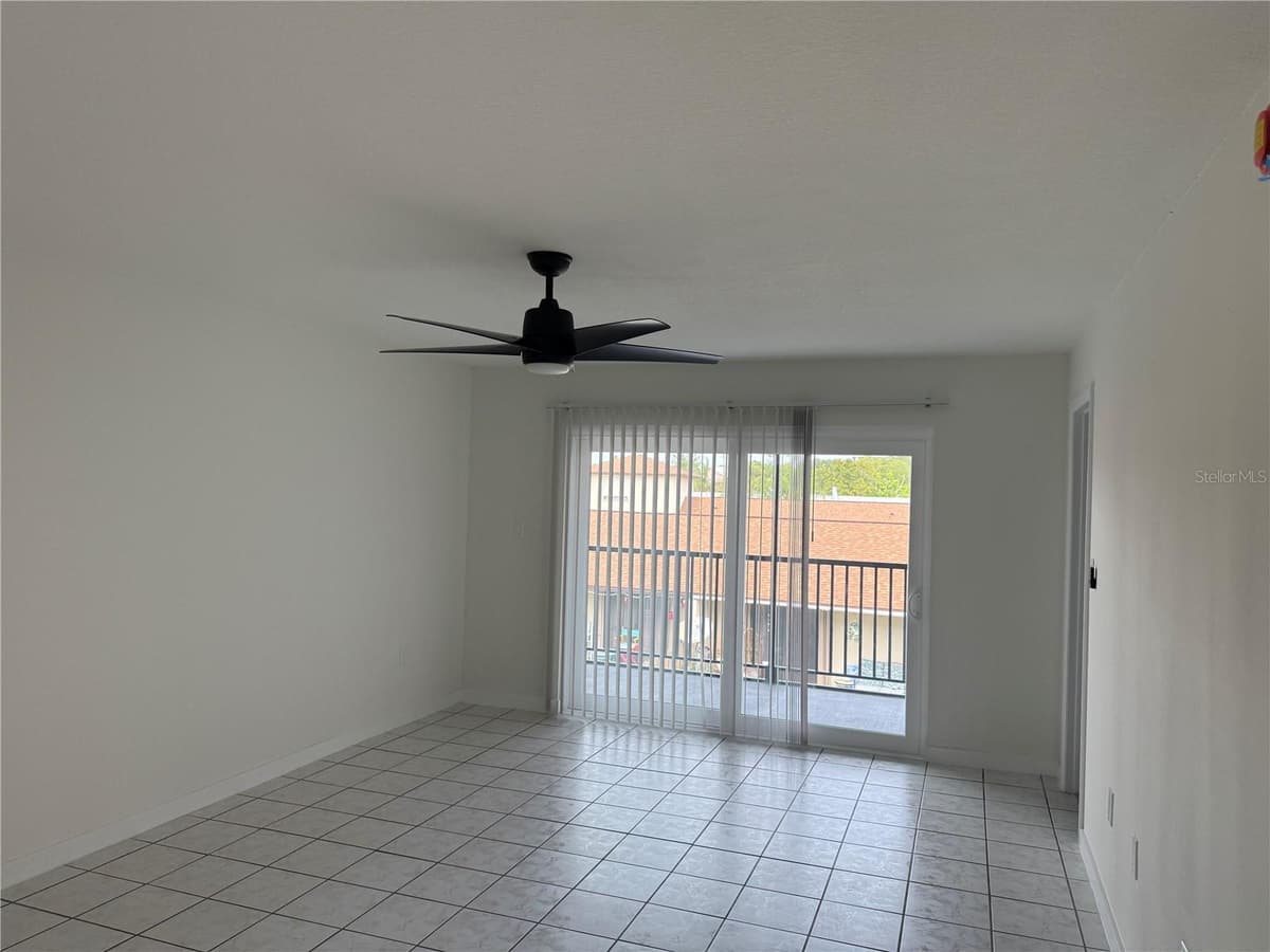 238 CHANDLER STREET — photo 7 of 11