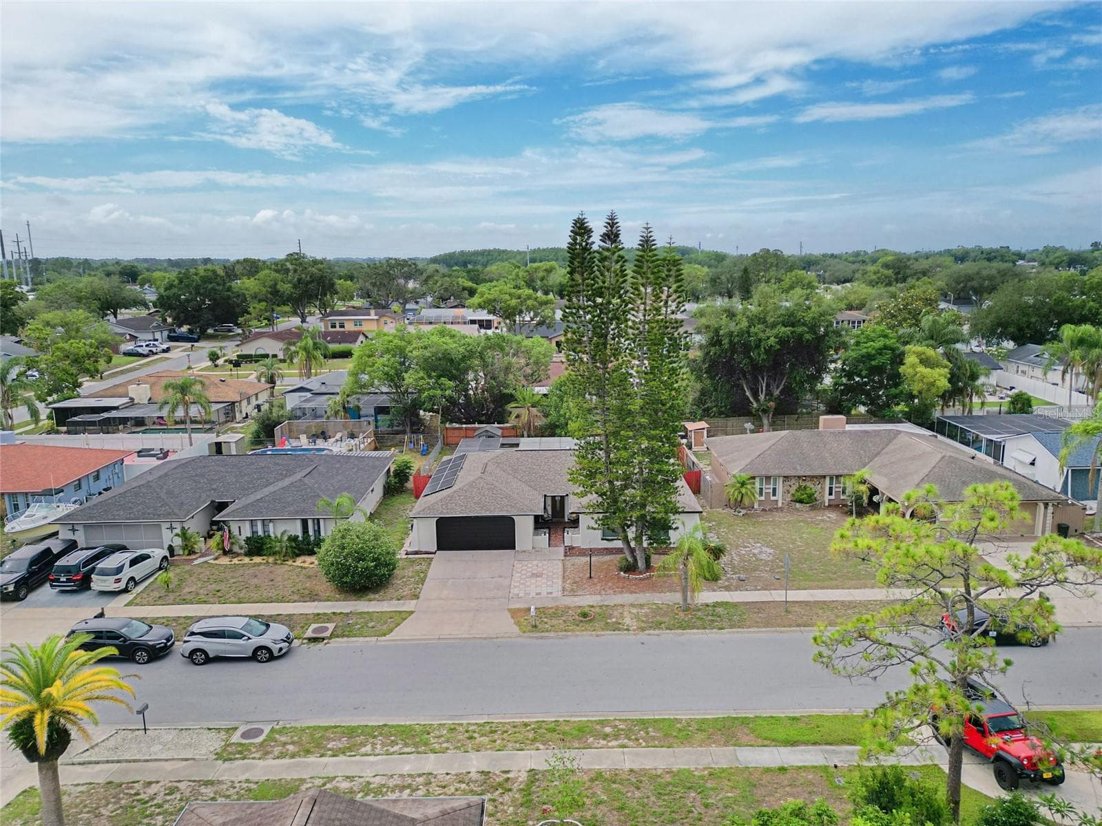10951 PEPPERTREE LN — photo 40 of 40