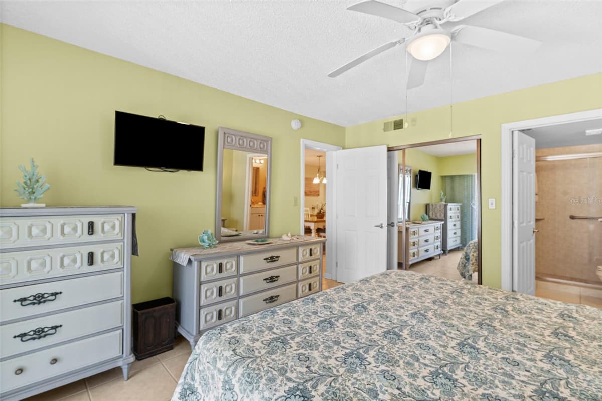 4100 OCEAN BEACH BOULEVARD — photo 22 of 45