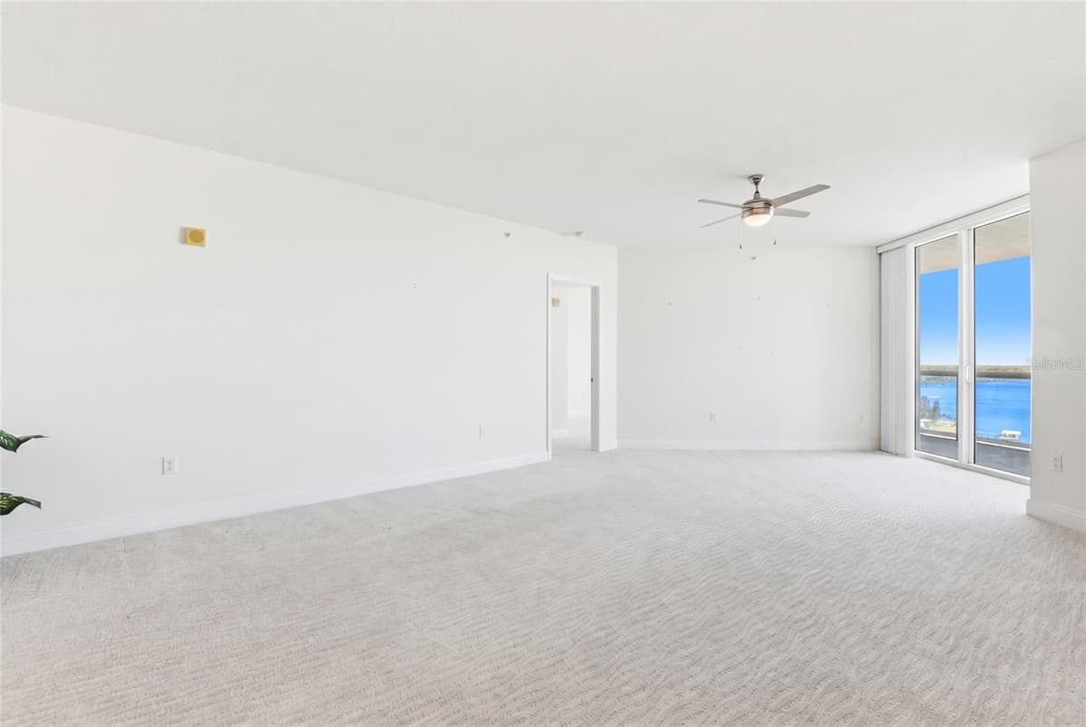 241 RIVERSIDE DRIVE — photo 3 of 50