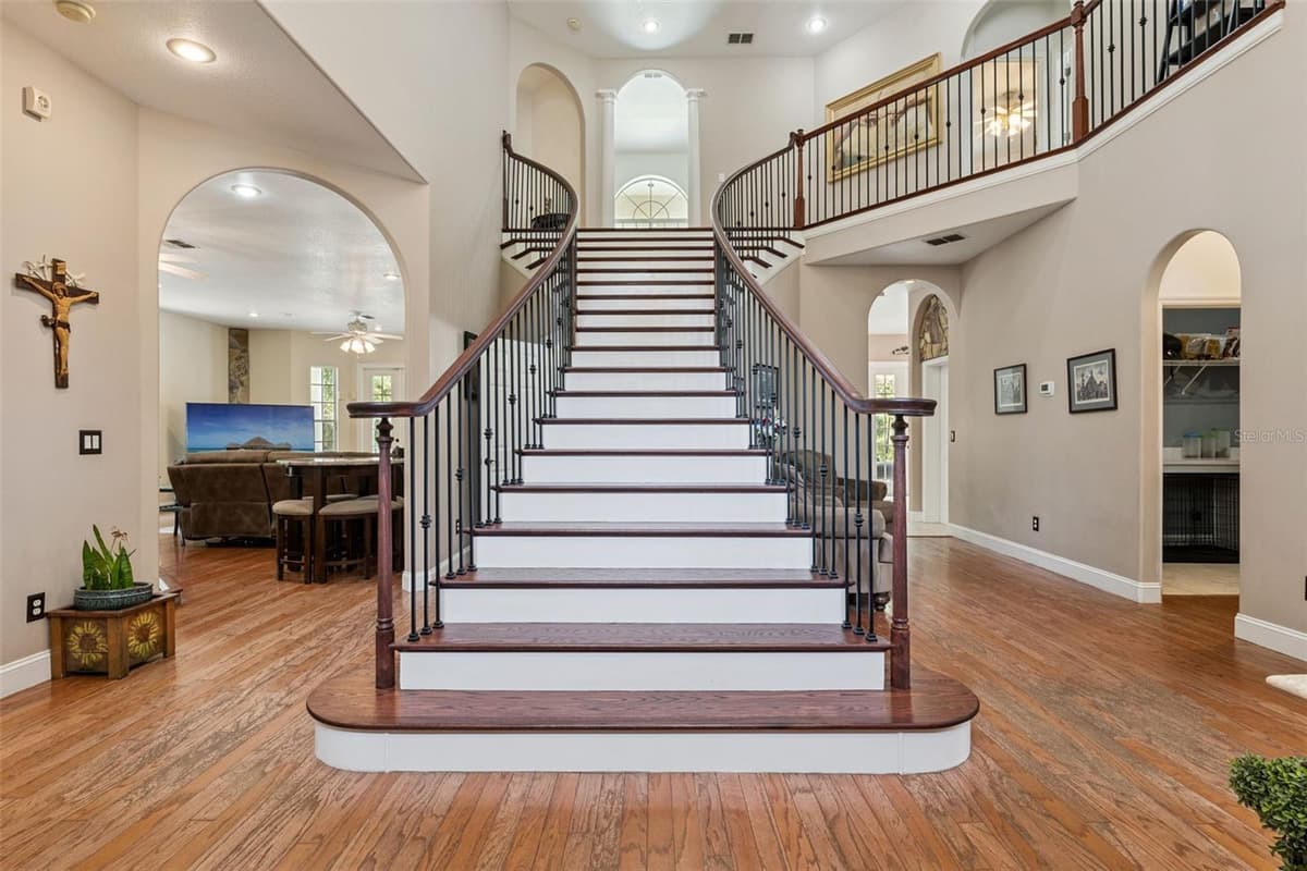 4275 ROUND LAKE ROAD — photo 7 of 65