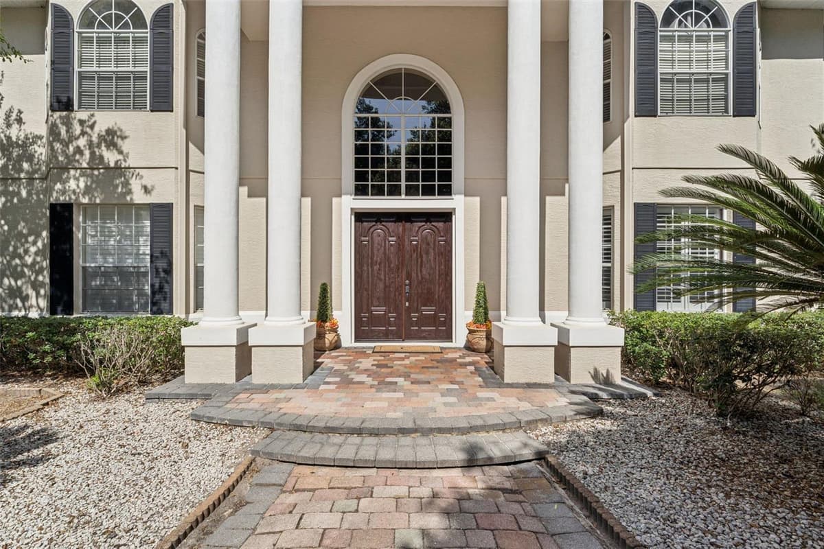 4275 ROUND LAKE ROAD — photo 5 of 65