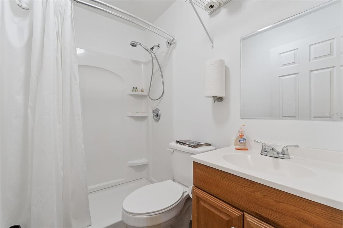 4275 ROUND LAKE ROAD — photo 36 of 65