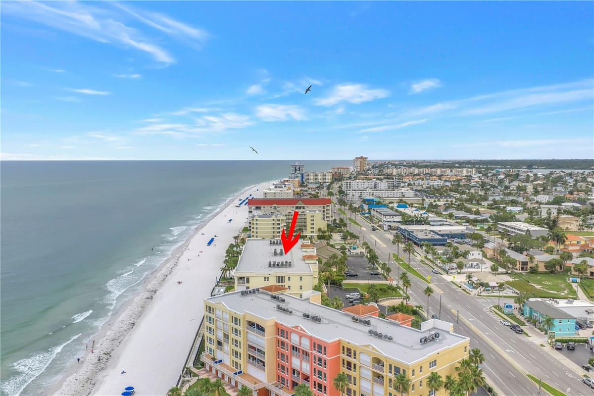 16750 GULF BOULEVARD — photo 65 of 69