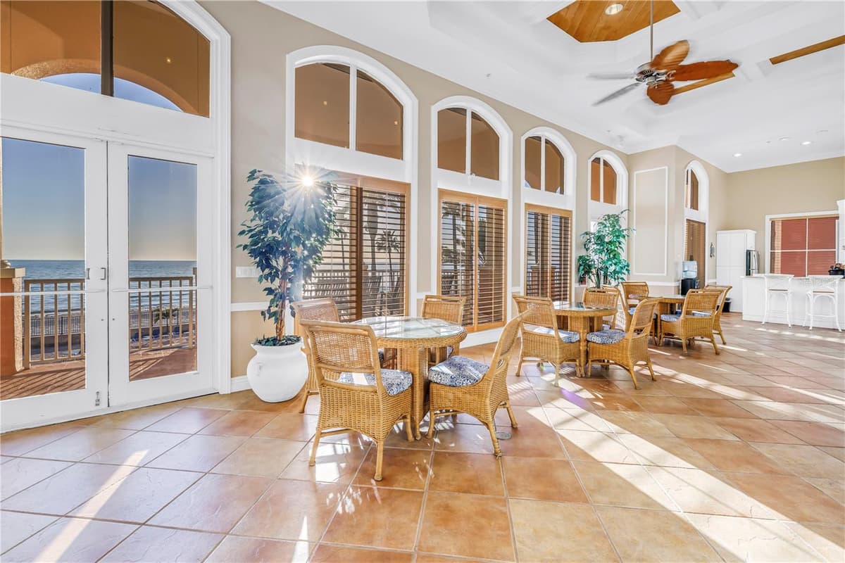 16750 GULF BOULEVARD — photo 46 of 69
