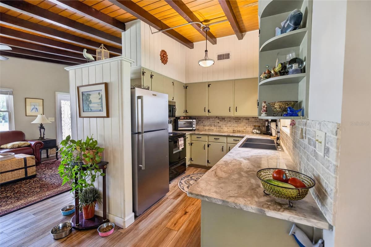 7588 CRESCENT LOOP — photo 14 of 40