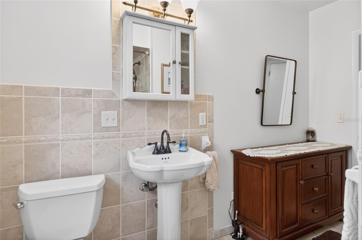 7588 CRESCENT LOOP — photo 21 of 40
