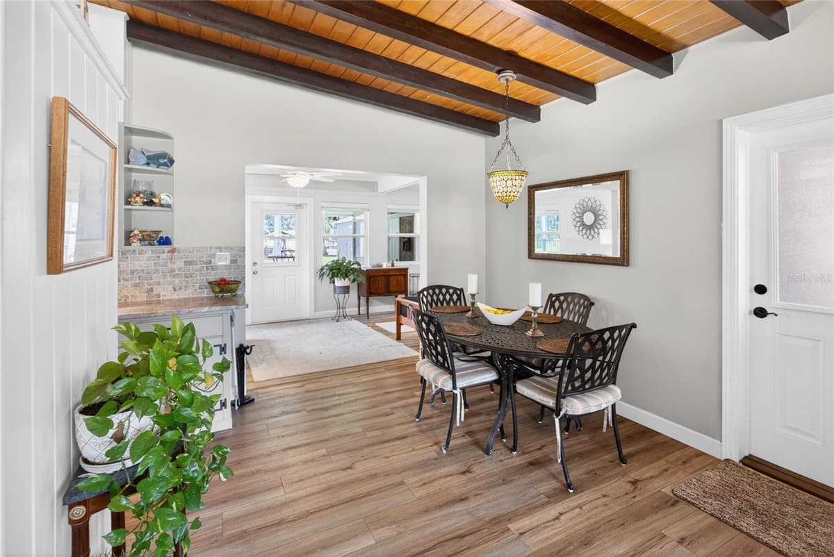 7588 CRESCENT LOOP — photo 9 of 40