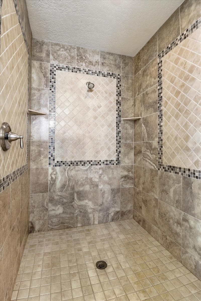 3028 DAVIS LAKE DRIVE — photo 39 of 72