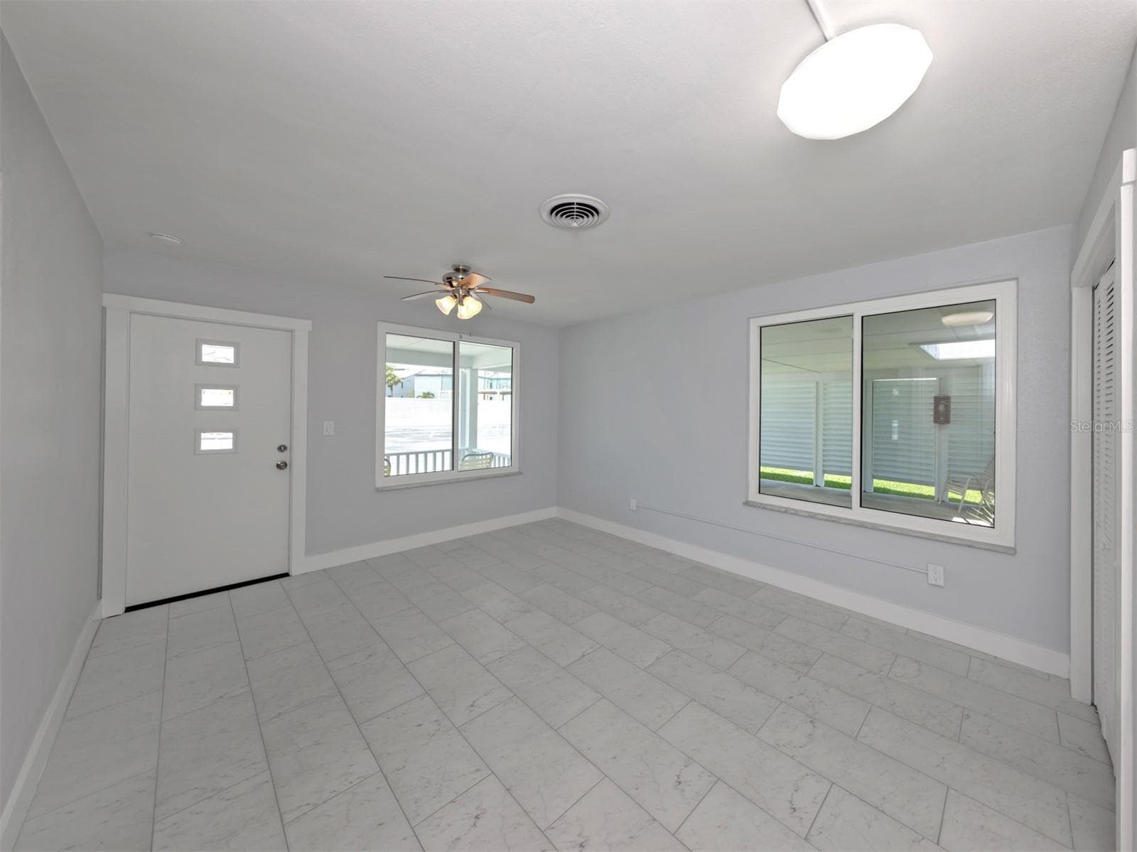 908 VILLAS DRIVE — photo 11 of 59