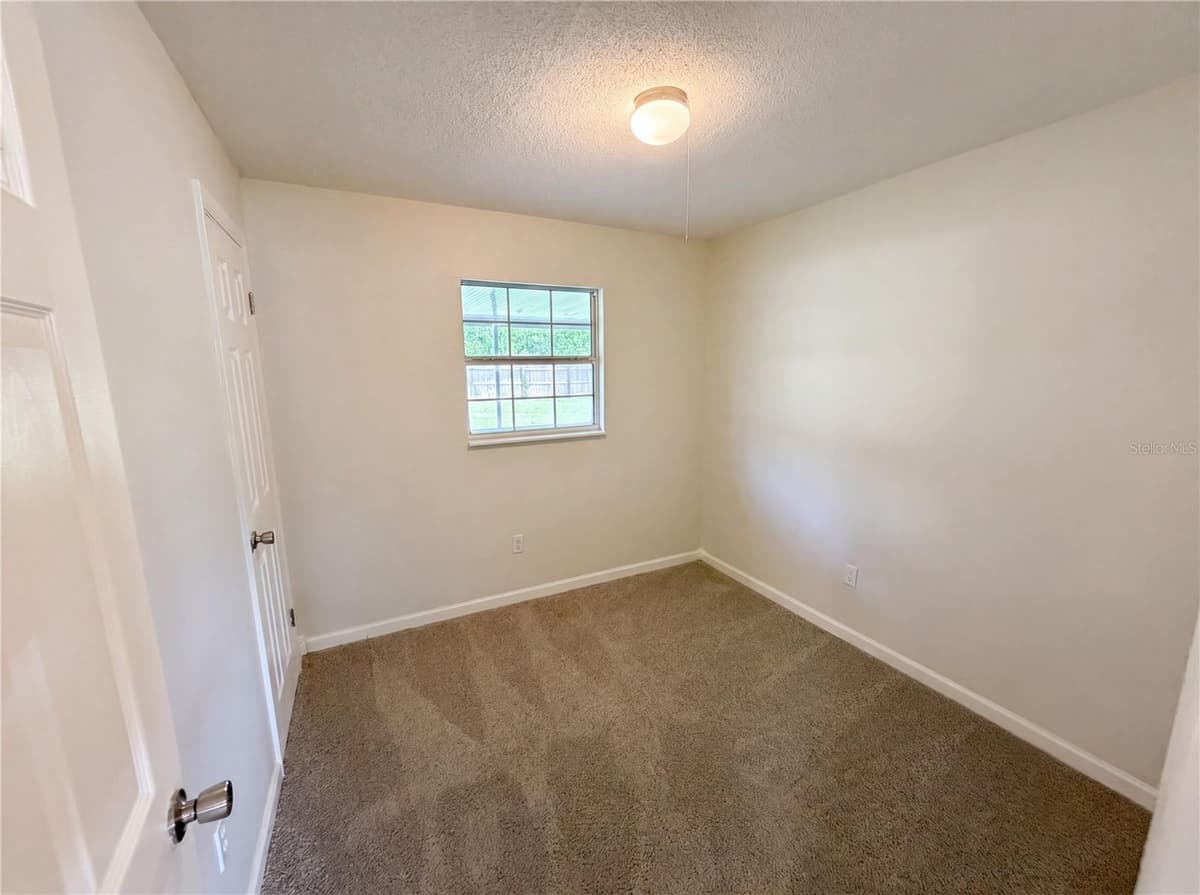 1057 LAKEMOOR BOULEVARD — photo 15 of 30