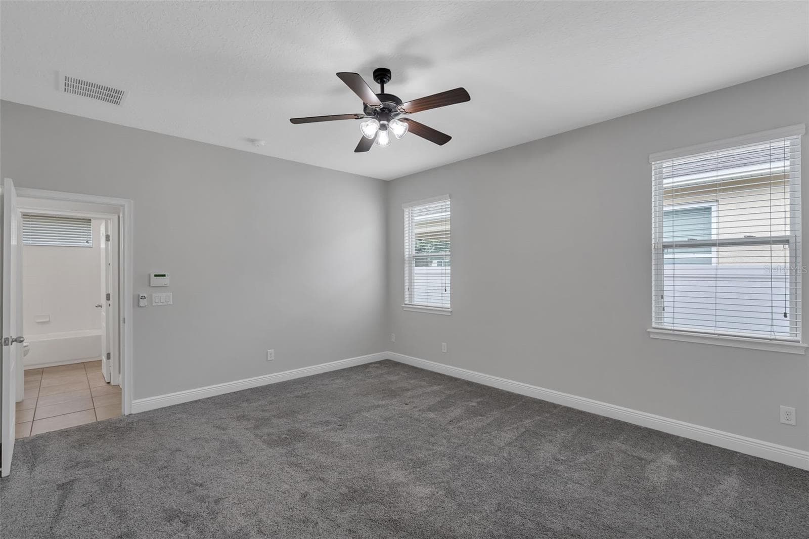 12826 WOODMERE CLOSE DR — photo 18 of 44
