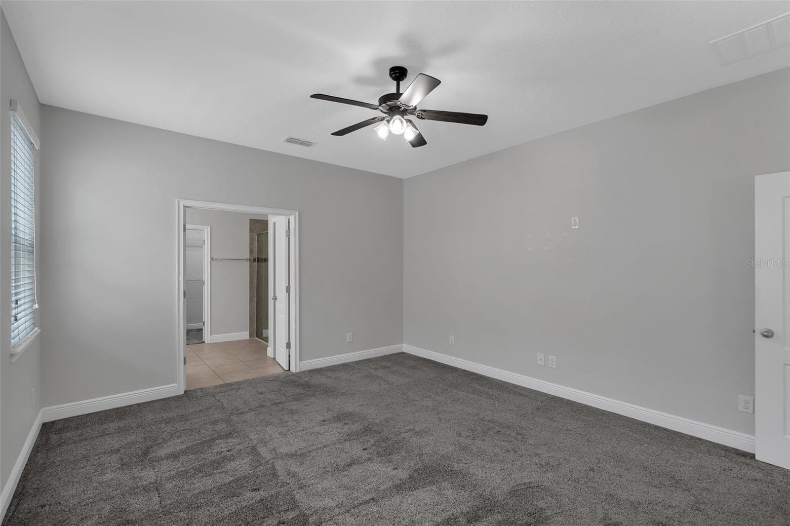 12826 WOODMERE CLOSE DR — photo 19 of 44