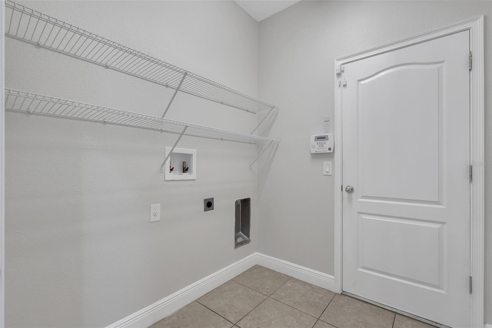 12826 WOODMERE CLOSE DR — photo 30 of 44