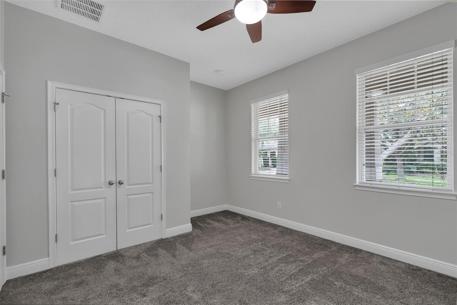 12826 WOODMERE CLOSE DR — photo 25 of 44