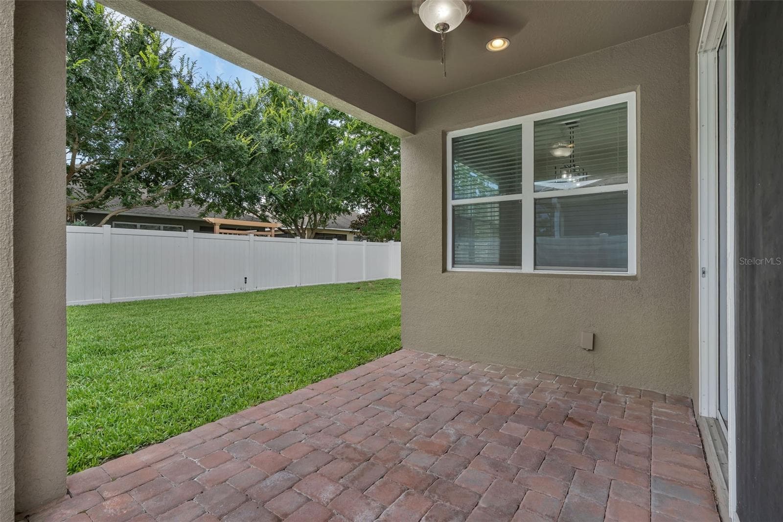 12826 WOODMERE CLOSE DR — photo 34 of 44