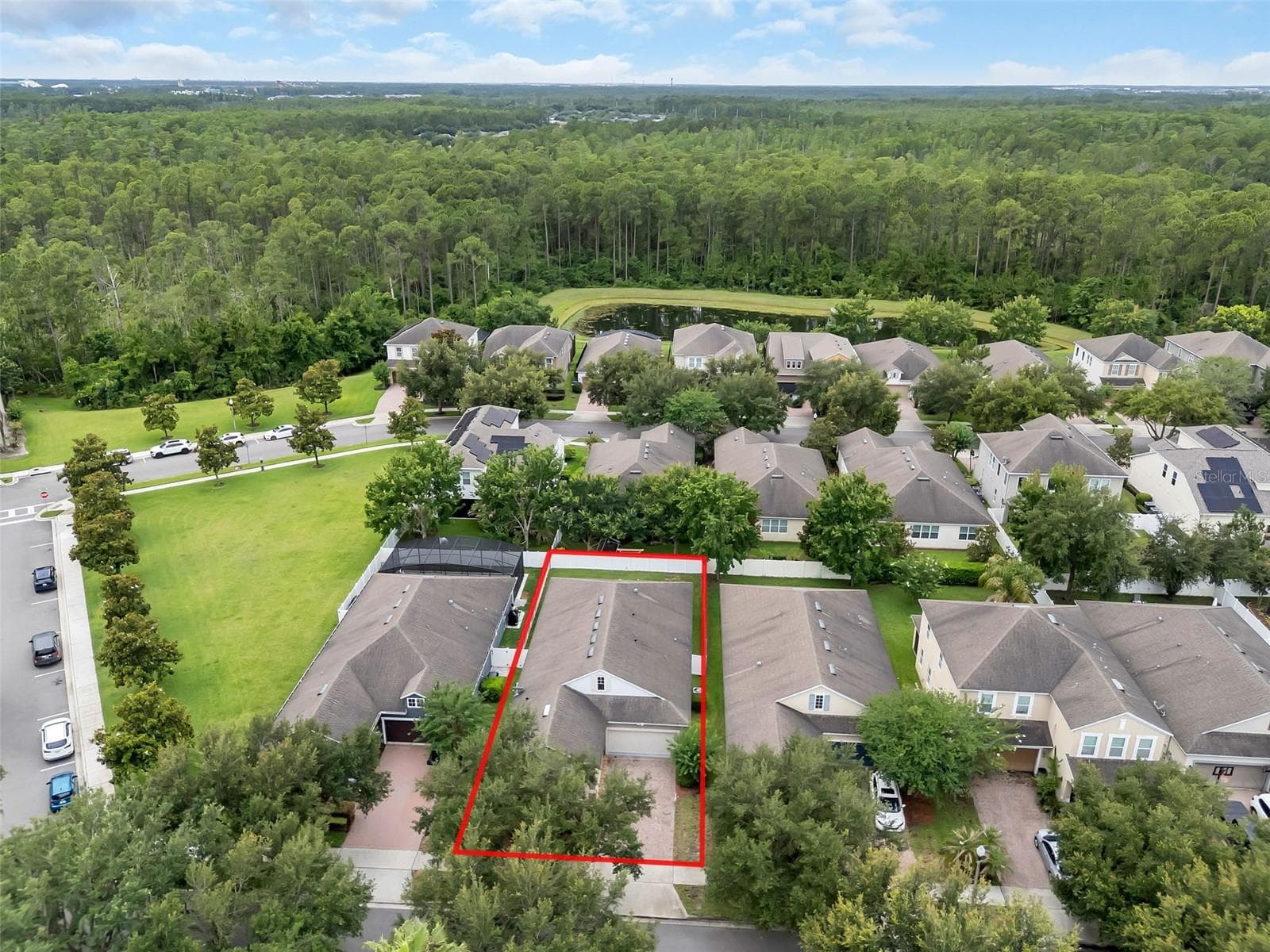 12826 WOODMERE CLOSE DR — photo 39 of 44
