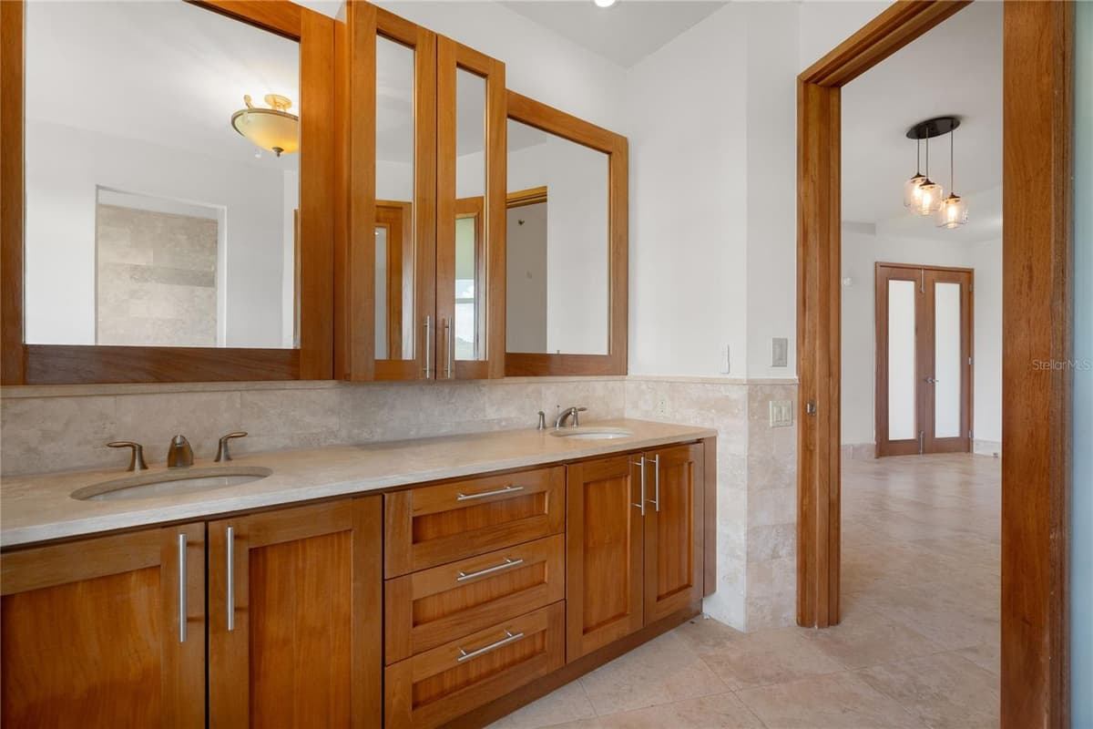 500 PLANTATION VILLAGE DRIVE — photo 59 of 62
