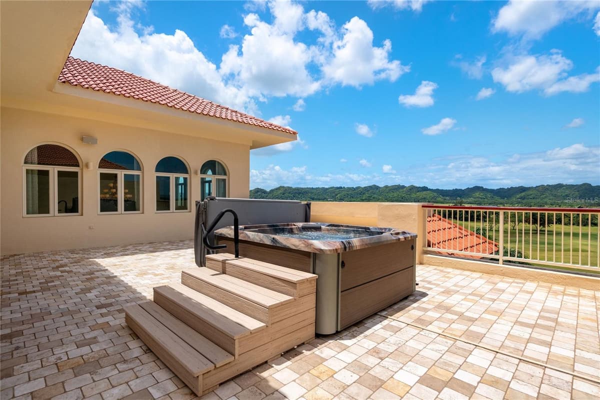 500 PLANTATION VILLAGE DRIVE — photo 36 of 62