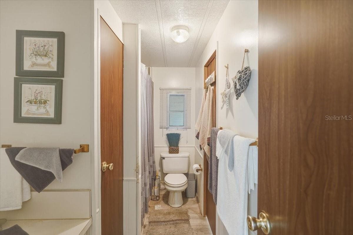 928 SHAD TERRACE — photo 24 of 48
