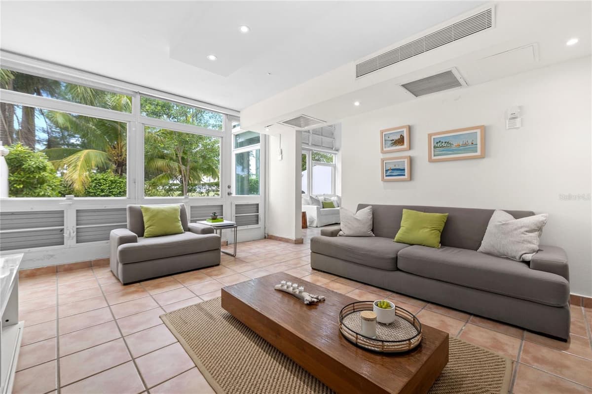 175 VILLAS DE GOLF — photo 8 of 26