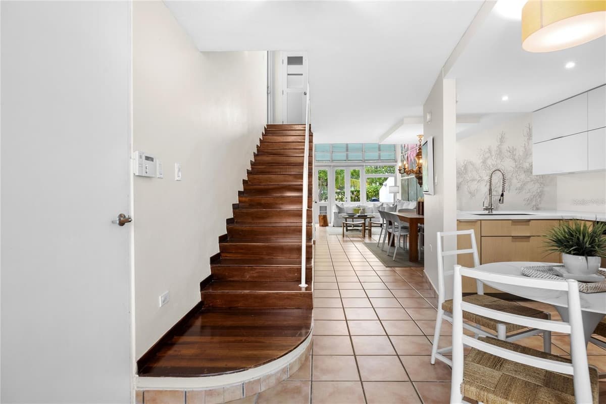 175 VILLAS DE GOLF — photo 4 of 26