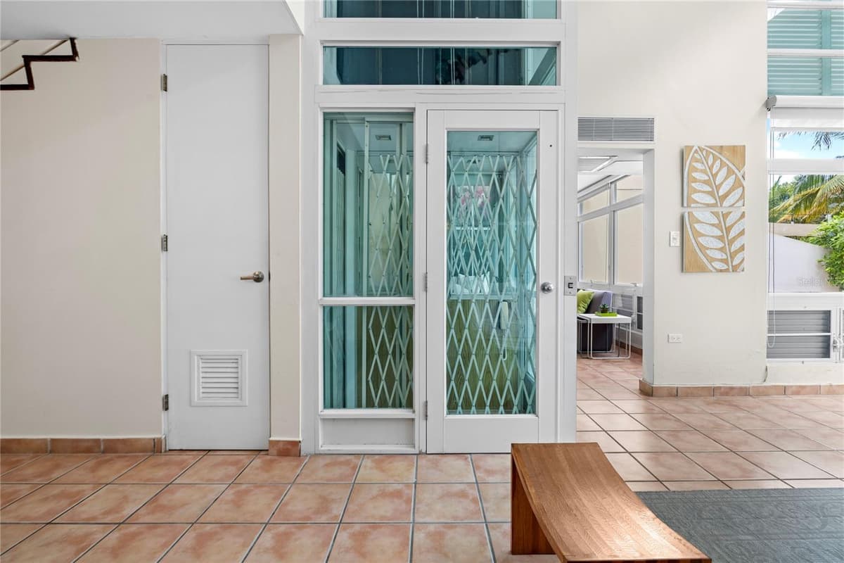 175 VILLAS DE GOLF — photo 9 of 26