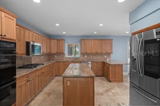 2309 CYPRESS WALK WAY — photo 3 of 52