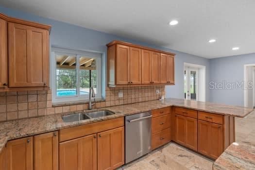 2309 CYPRESS WALK WAY — photo 15 of 52