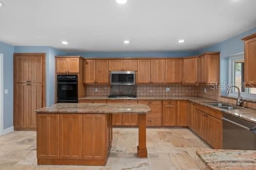2309 CYPRESS WALK WAY — photo 16 of 52