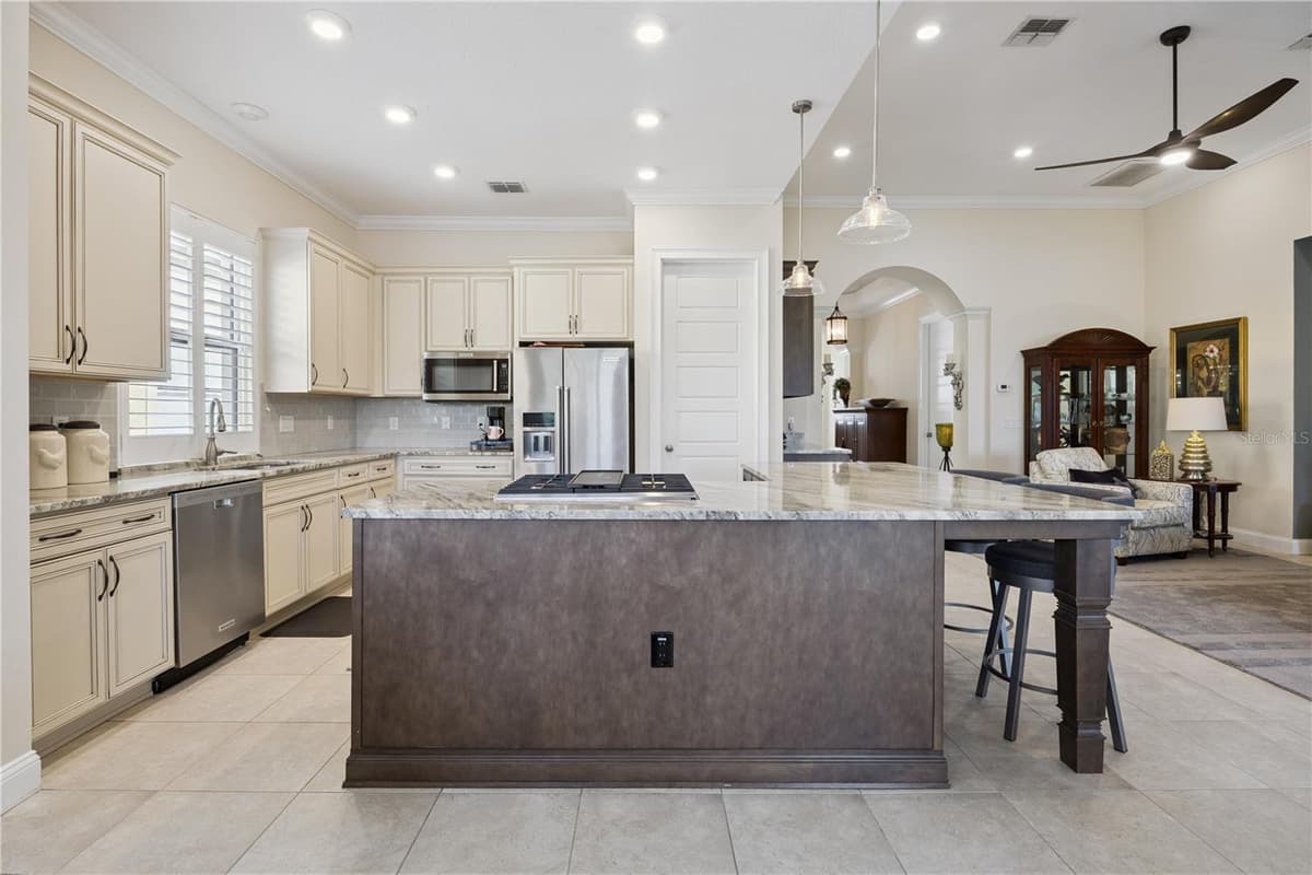 9219 SAN JOSE BOULEVARD — photo 16 of 59