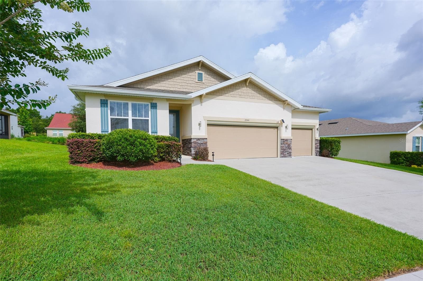 2544 AUTUMN STREAM DRIVE — photo 2 of 53