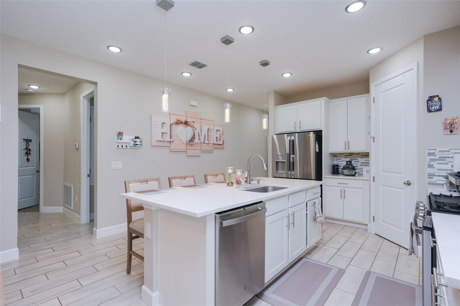 2544 AUTUMN STREAM DRIVE — photo 15 of 53