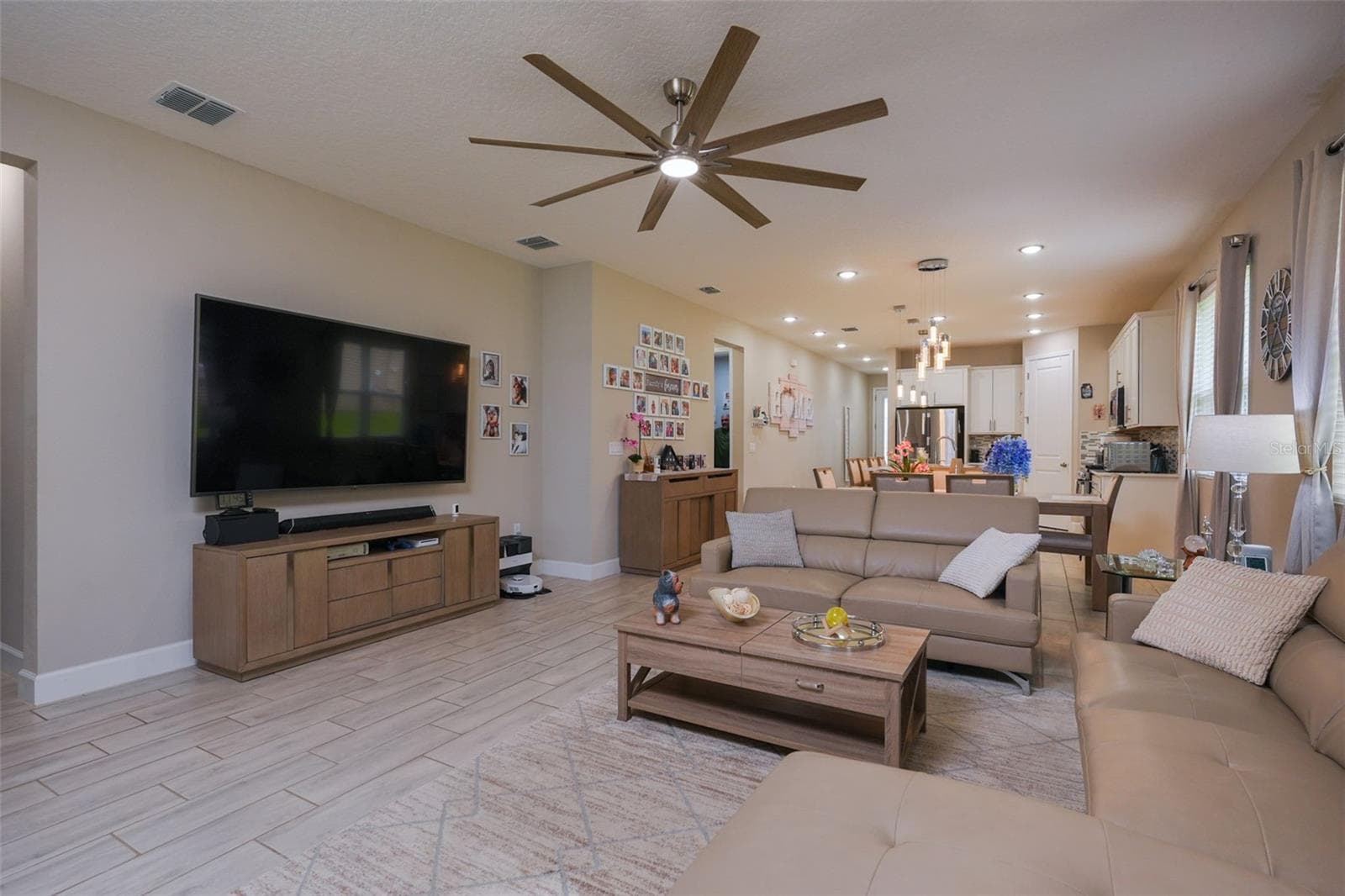2544 AUTUMN STREAM DRIVE — photo 22 of 53