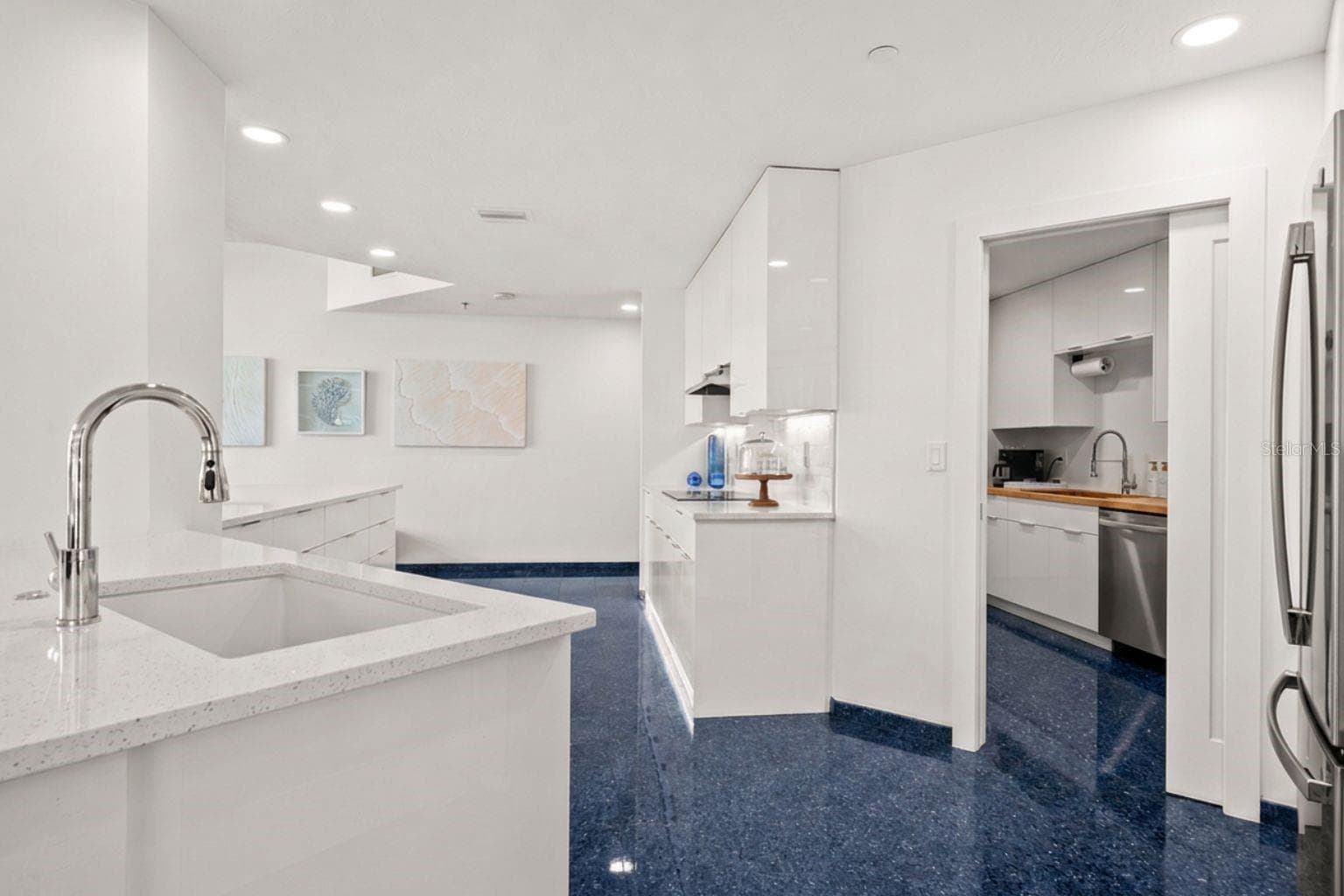 988 BLVD OF THE ARTS — photo 10 of 97