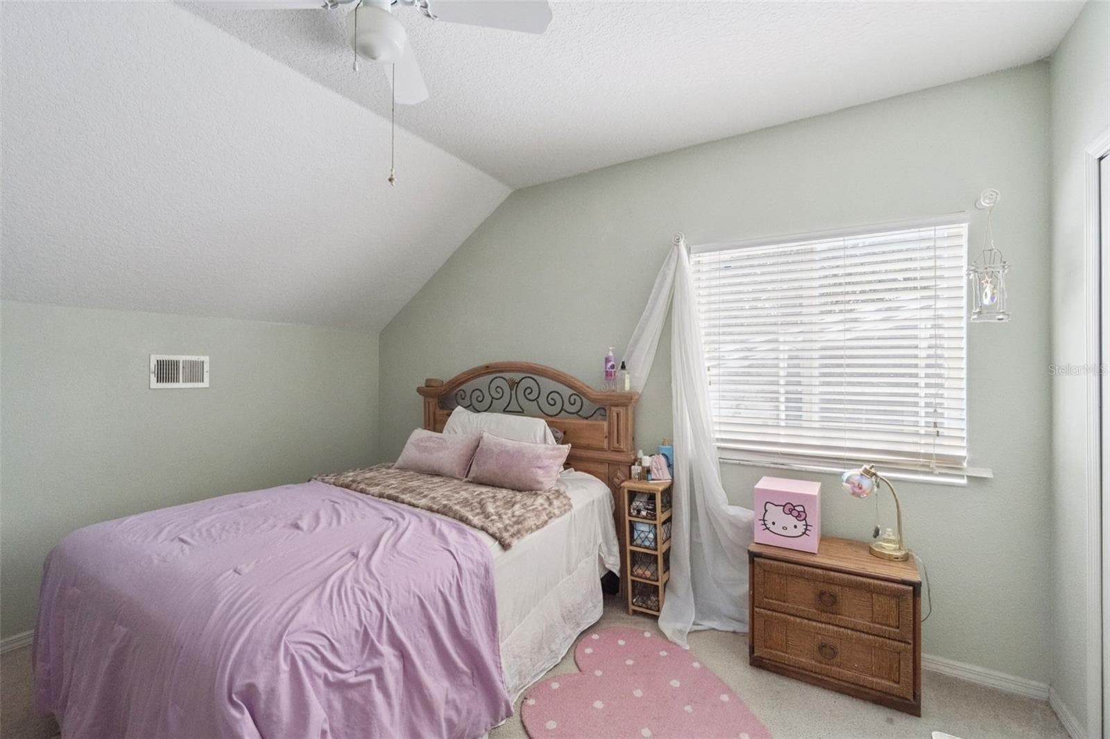 16217 COOPERS HAWK AVENUE — photo 14 of 27