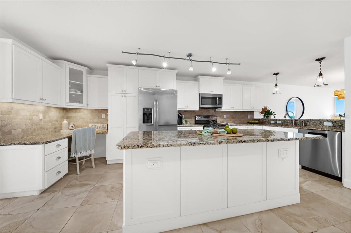 2600 GULF DRIVE — photo 8 of 45