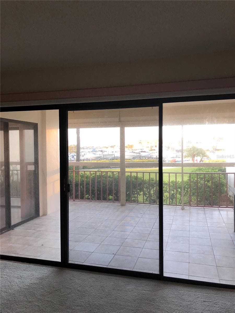 7907 SAILBOAT KEY BOULEVARD — photo 8 of 44