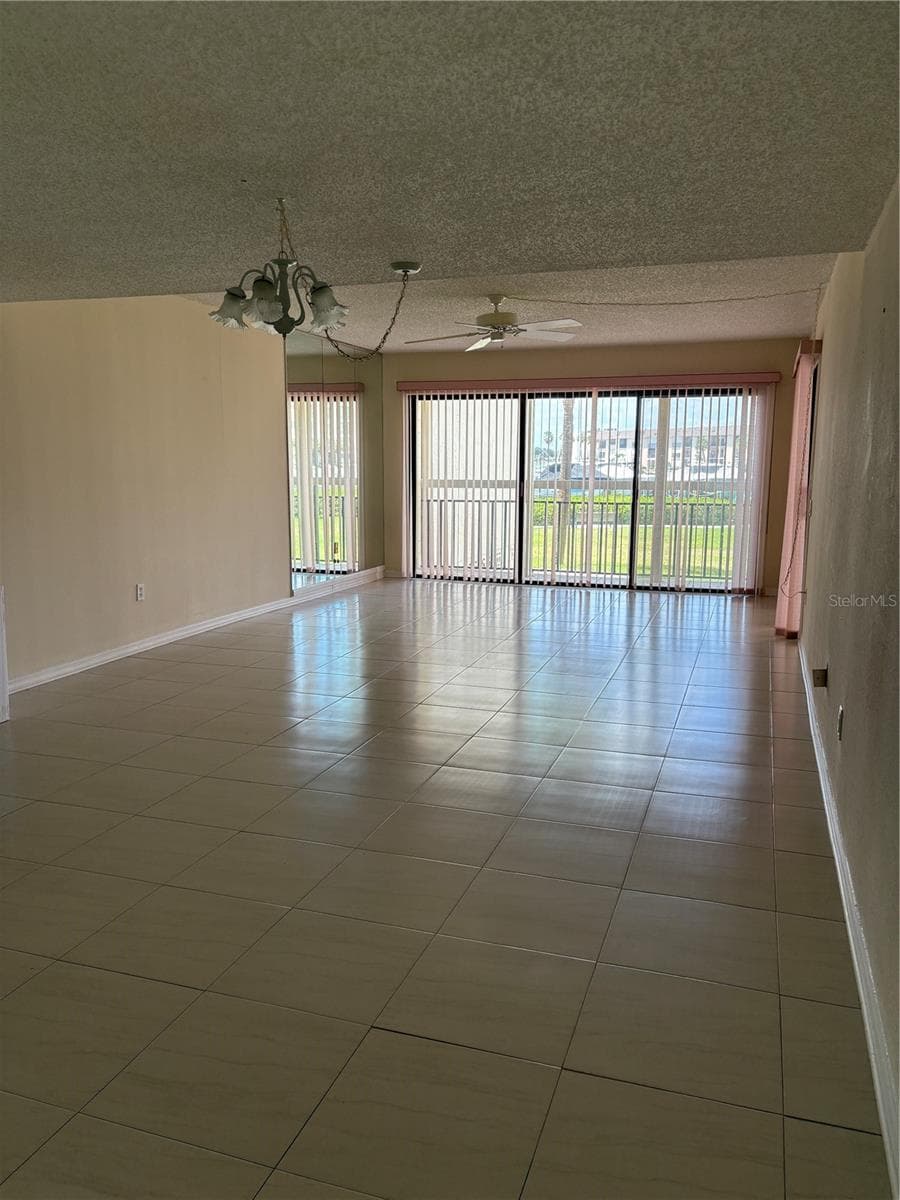 7907 SAILBOAT KEY BOULEVARD — photo 4 of 44