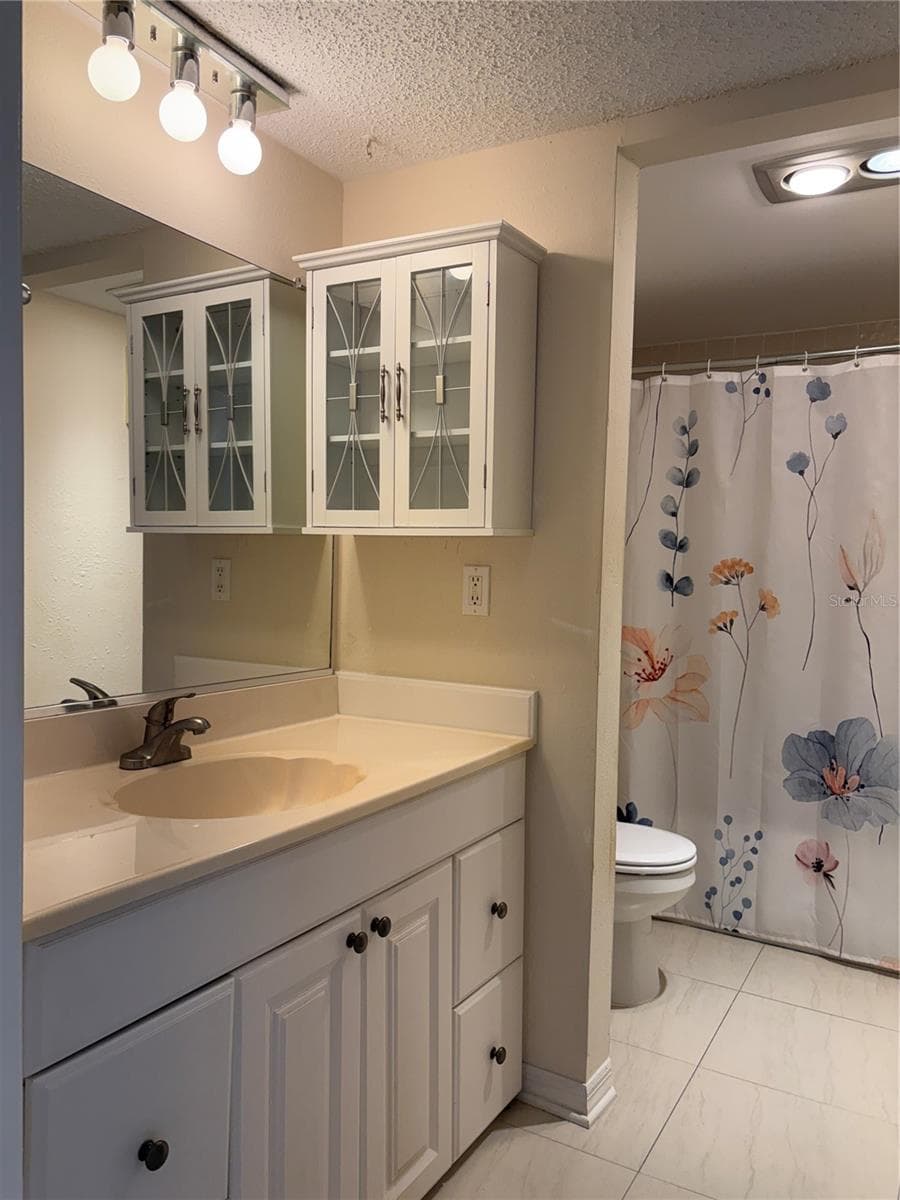 7907 SAILBOAT KEY BOULEVARD — photo 12 of 44