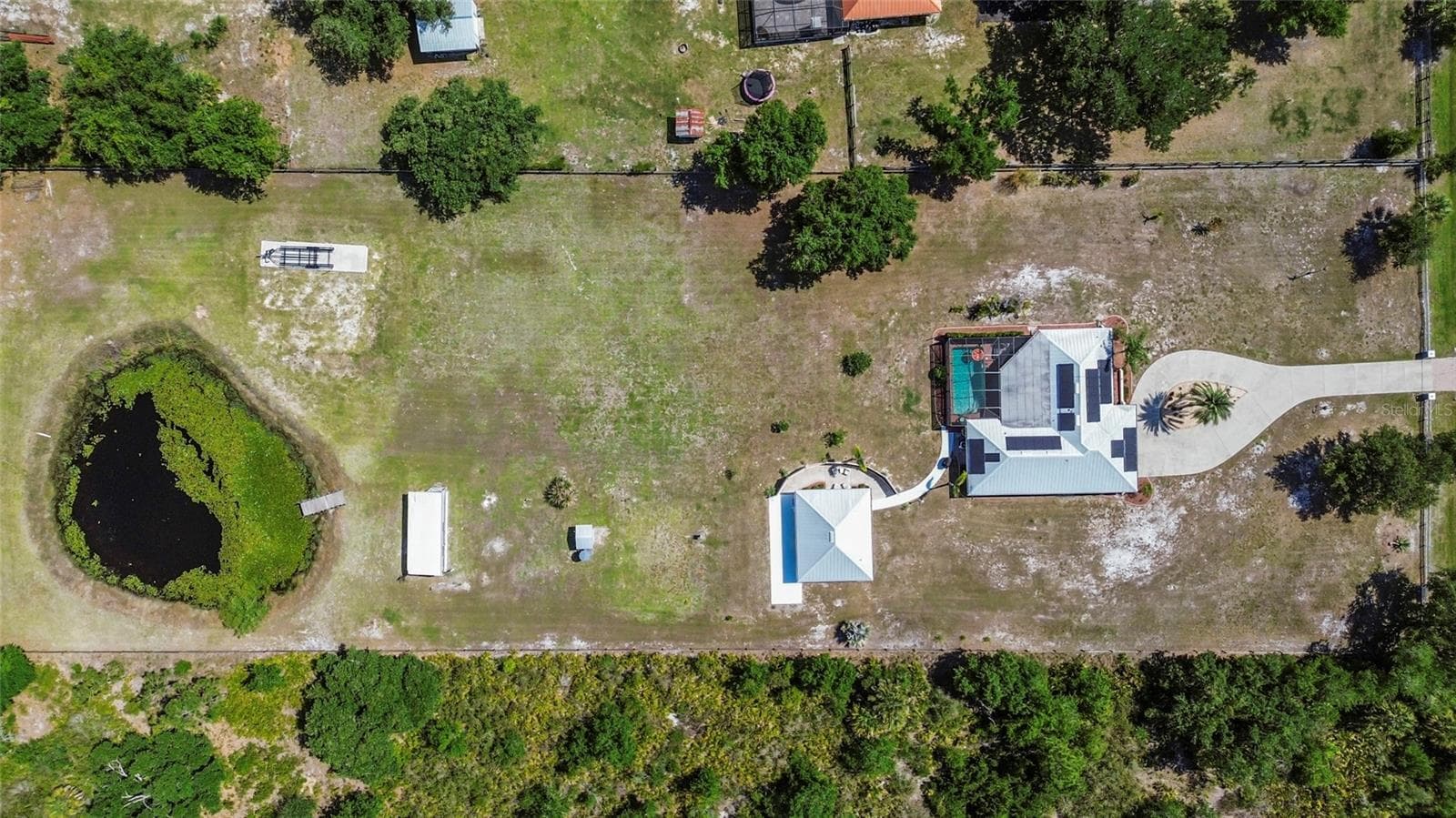 29005 PALM SHORES BOULEVARD — photo 3 of 84
